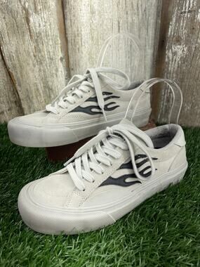 Straye Logan Skate Shoes Cream Flame Youth 5